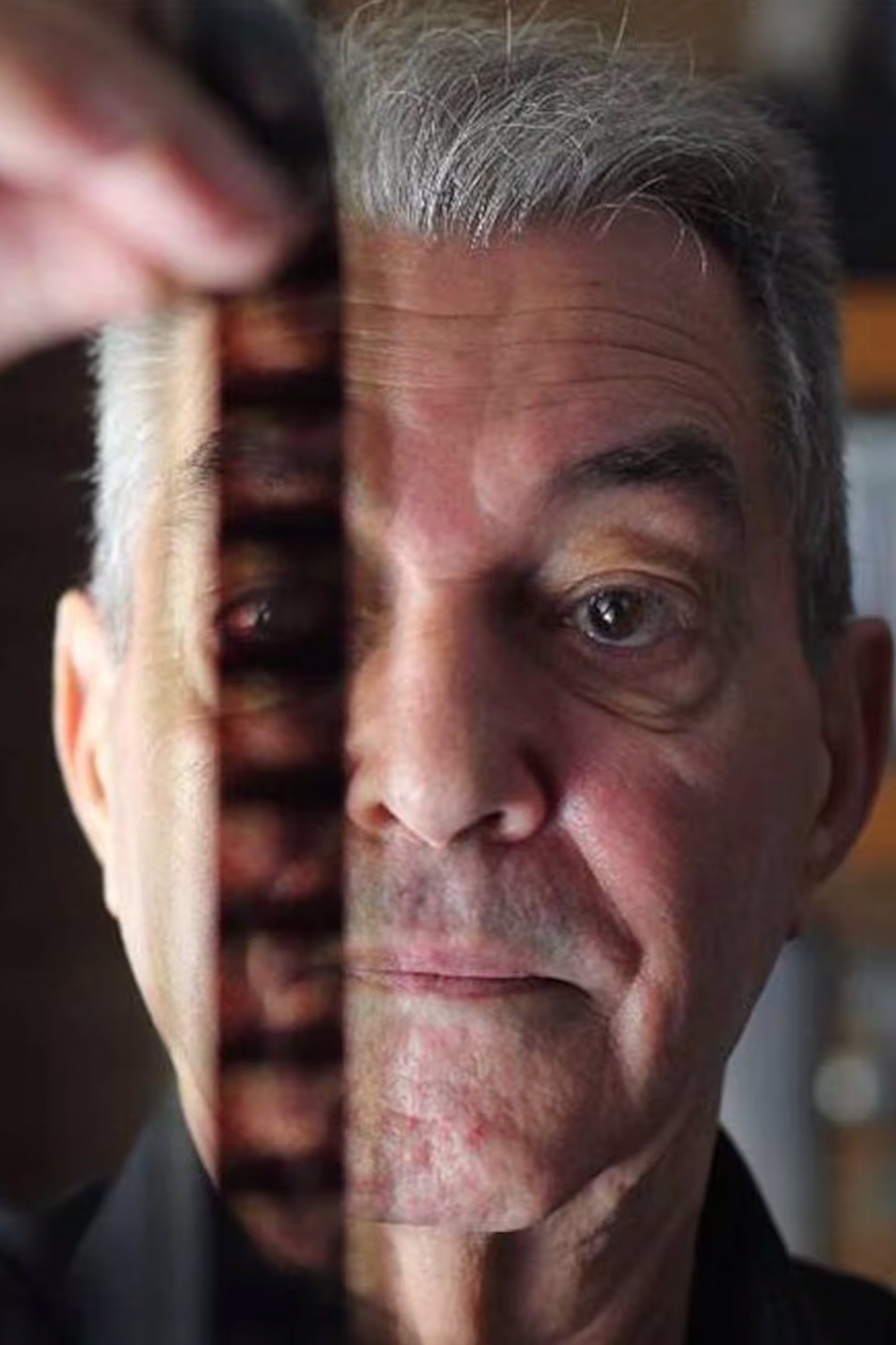 Pedro del Rey backdrop