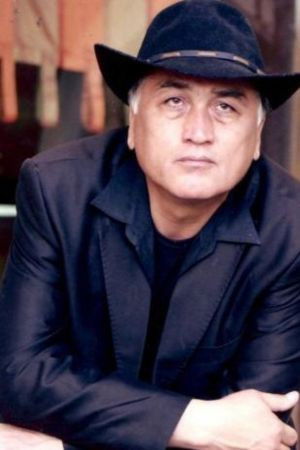 Boir Xolmirzayev backdrop