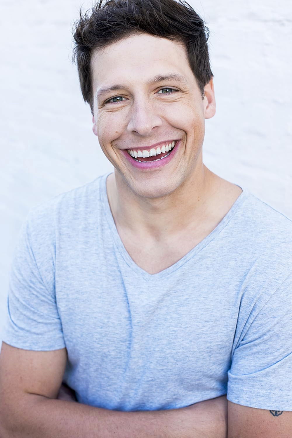 Austin Torelli backdrop