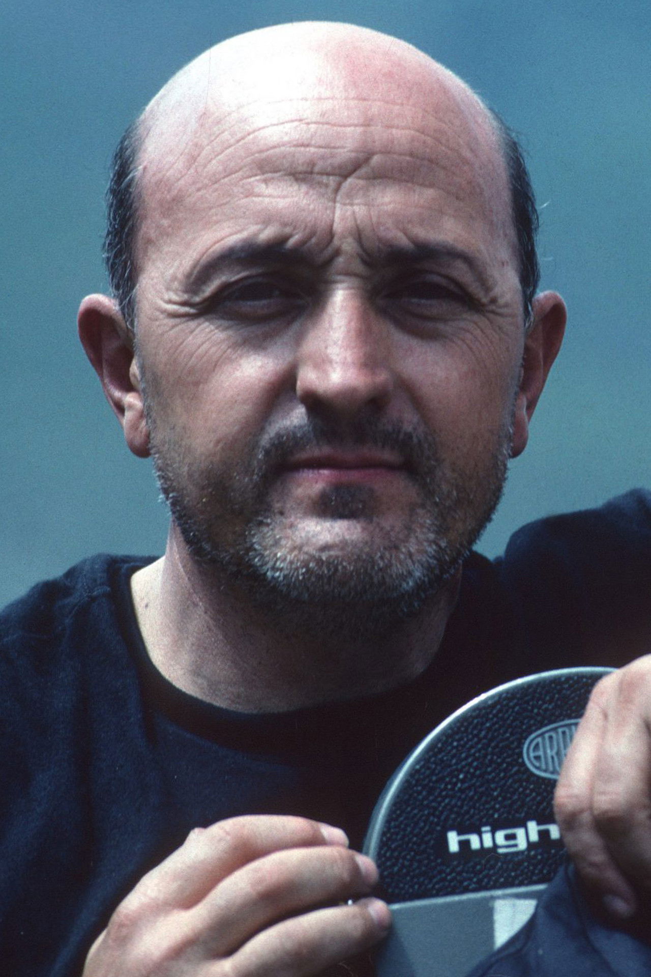 Sebastián Álvaro Lomba backdrop