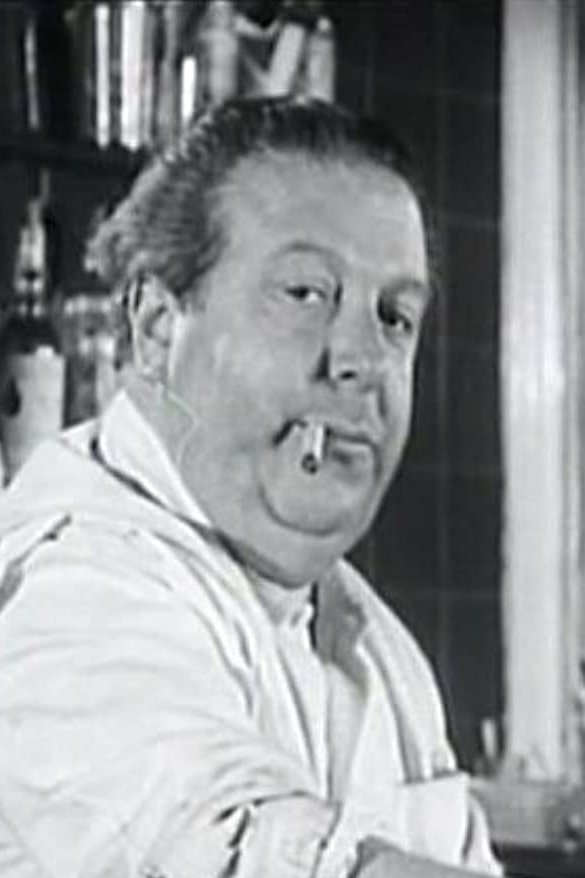 Ángel Álvarez backdrop