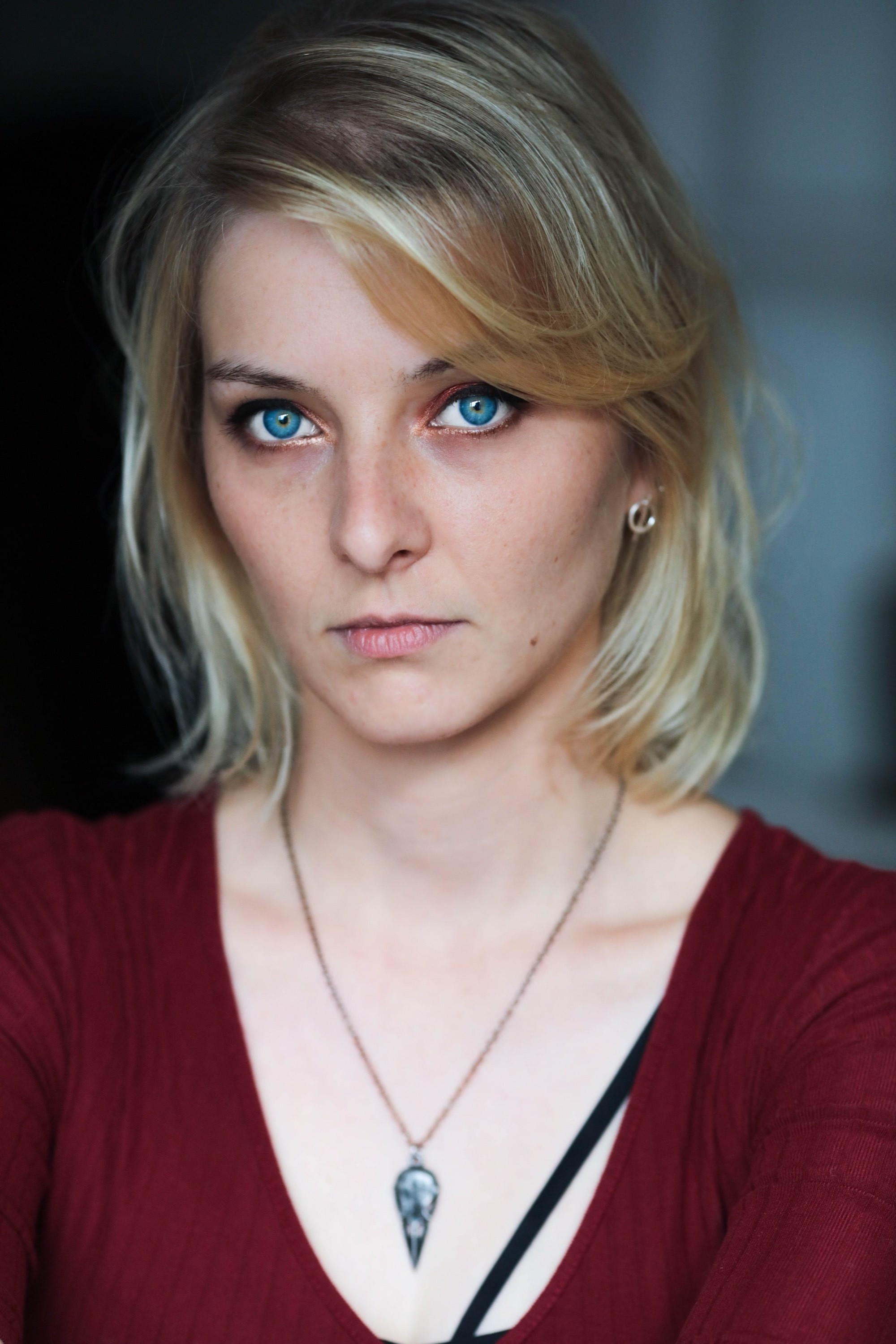 Louise Lehry backdrop