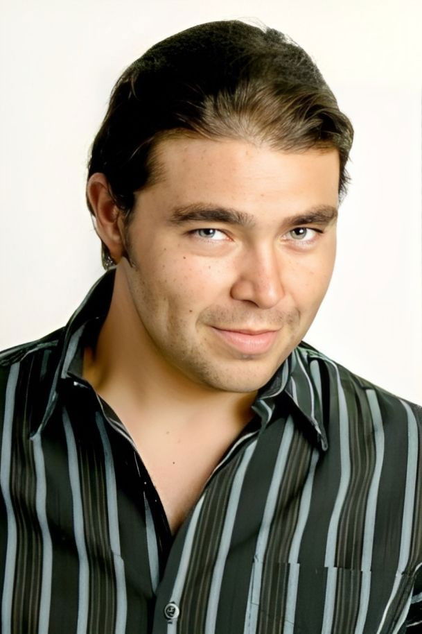 Jorge Bermejo backdrop