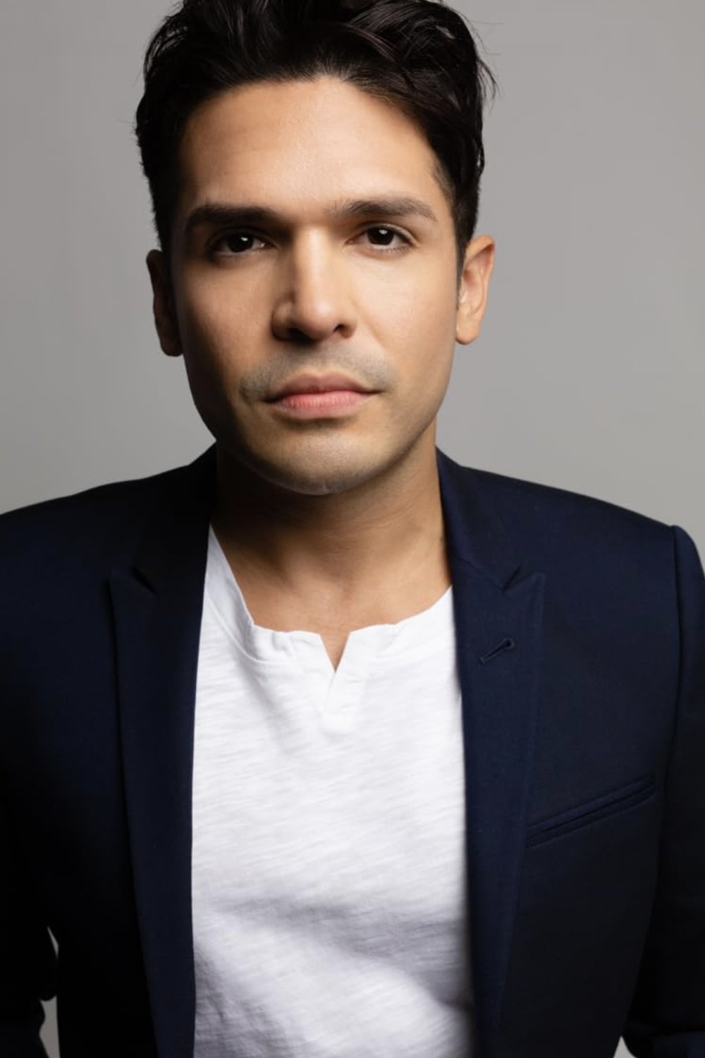 Giovanni Antonio Rincón backdrop