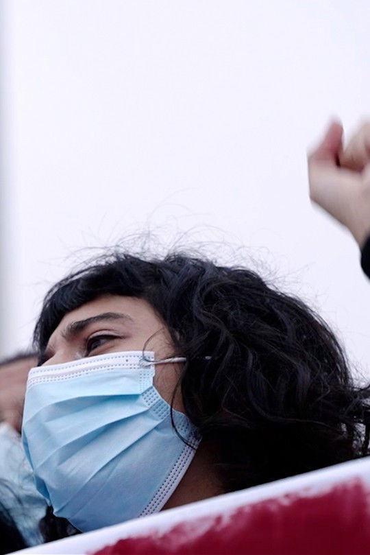 Camila Cáceres backdrop