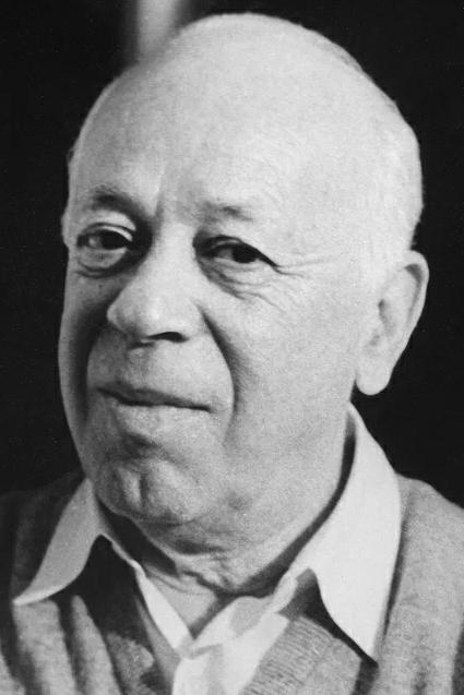 Valentin Pluchek backdrop