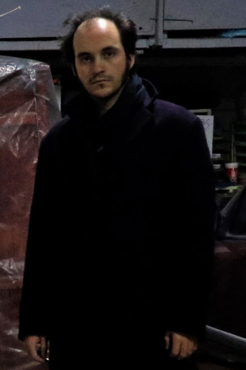 Alberto Alber backdrop