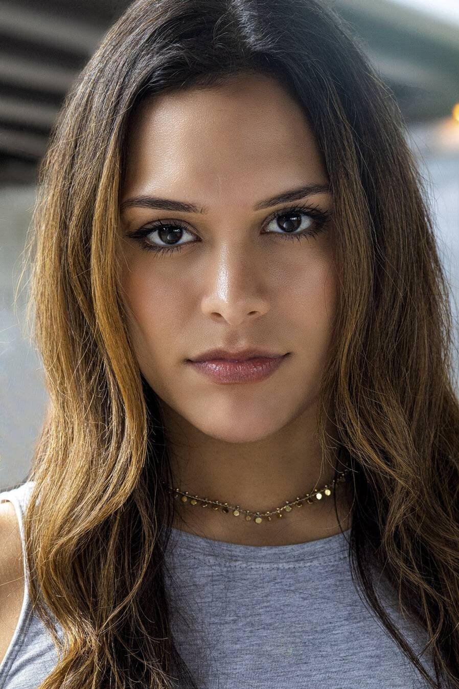 Martina Vargas backdrop