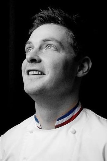 Christophe Renou backdrop