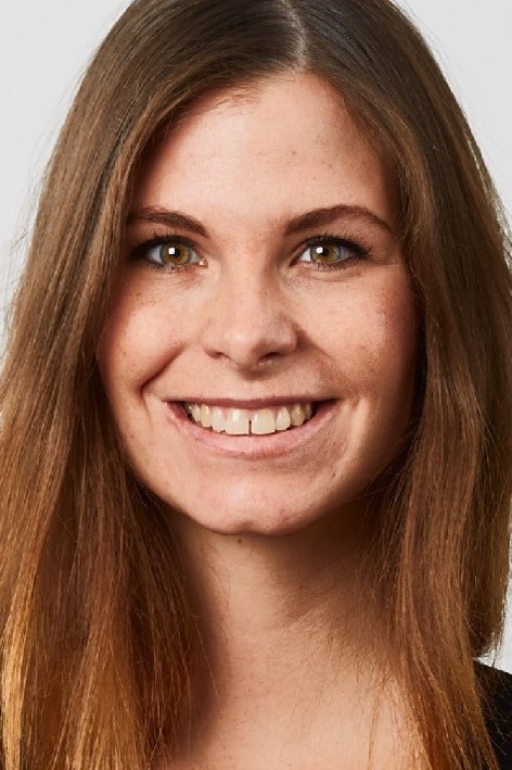 Anastasia Sourdeau backdrop