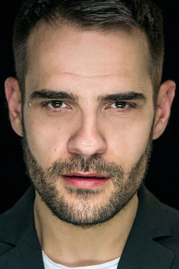 Zoran Pajić backdrop