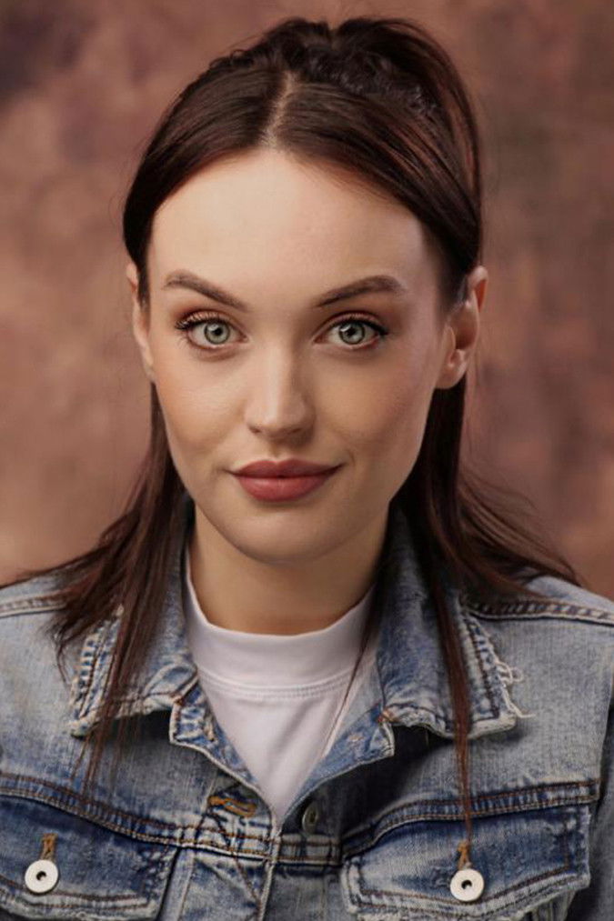 Louella Gaskell backdrop