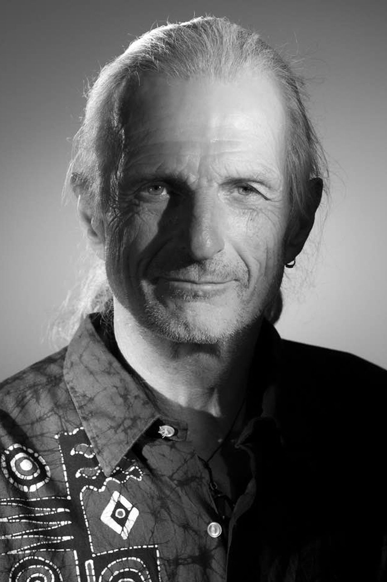 Bernard Gorgeon backdrop