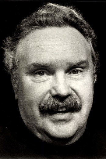 Gerd Duwner backdrop