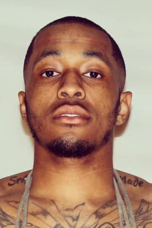 Ryizeemmion Ford backdrop