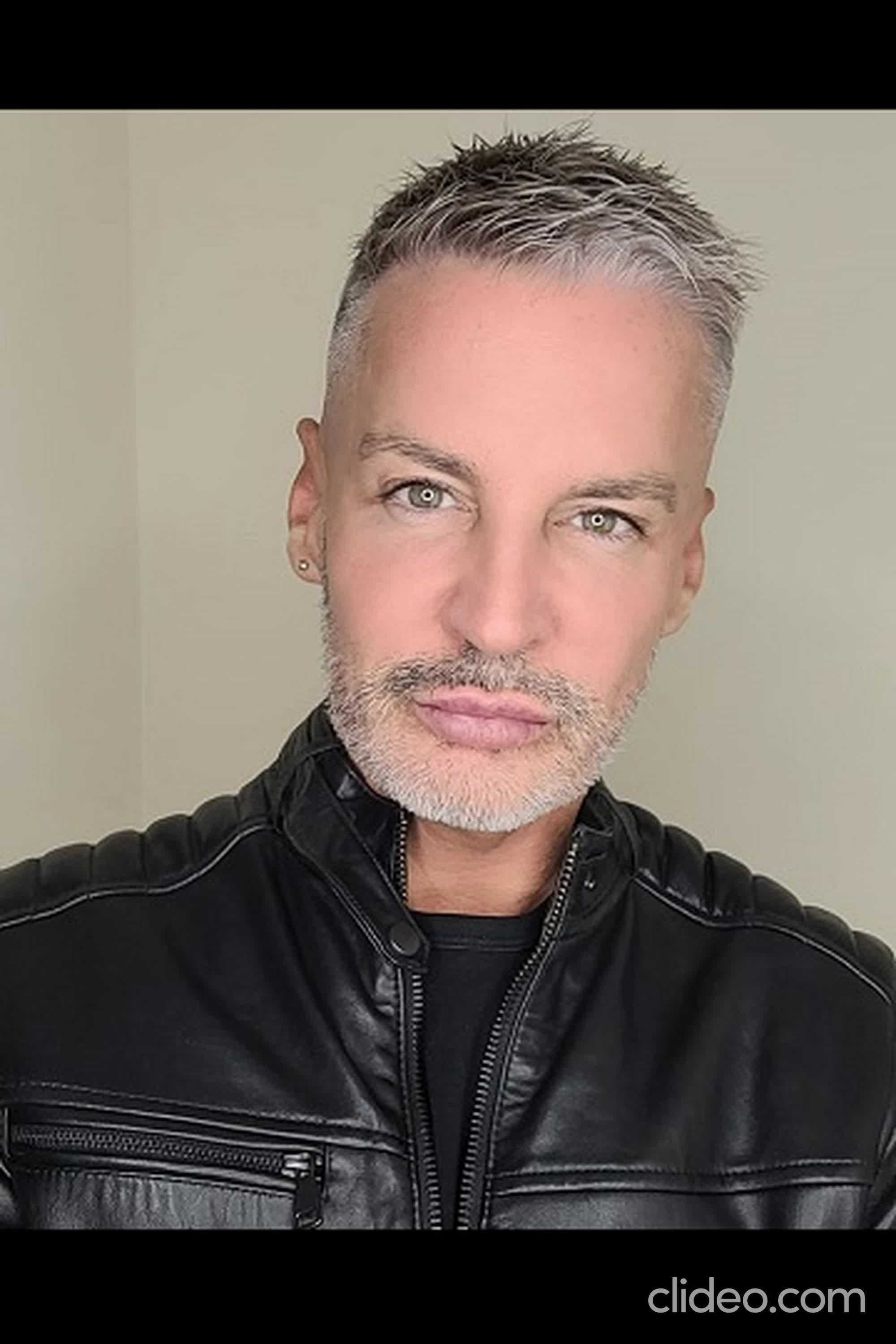 Martin Farrell backdrop