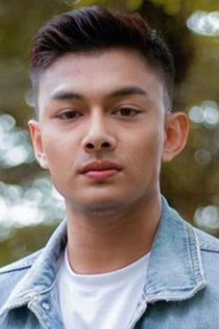 Ady Mohammad backdrop