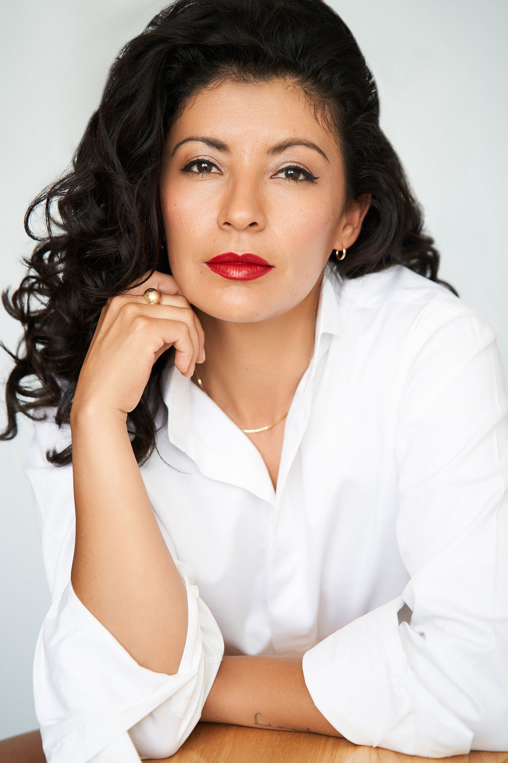 Diana Coconubo backdrop