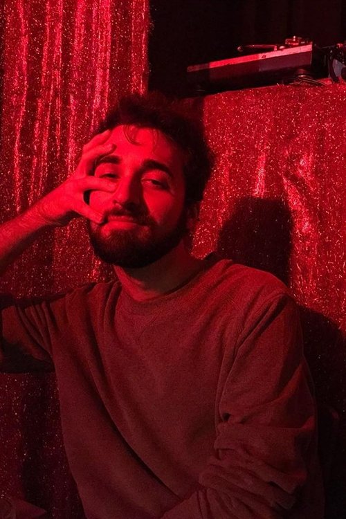 Adrián Erre backdrop