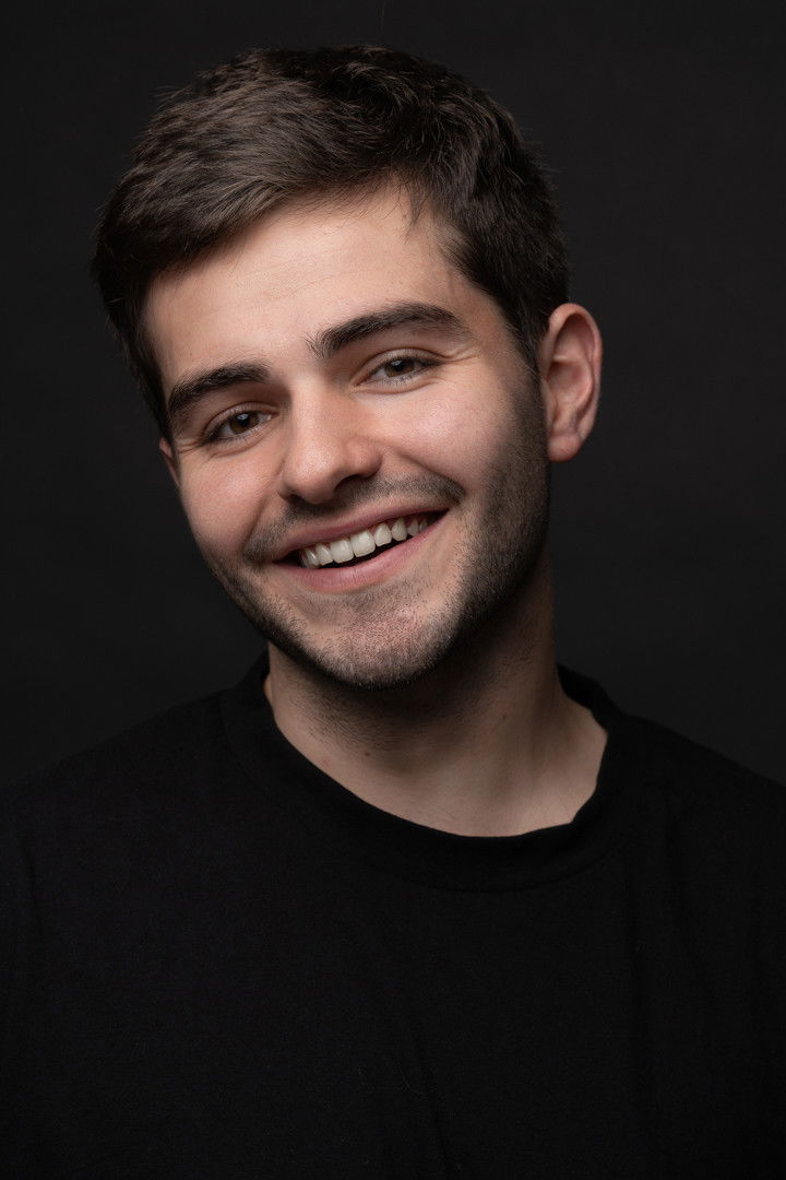 Mario Aranegui backdrop