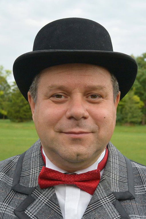 Roman Féder backdrop