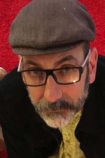 Pedro Vizcaíno backdrop