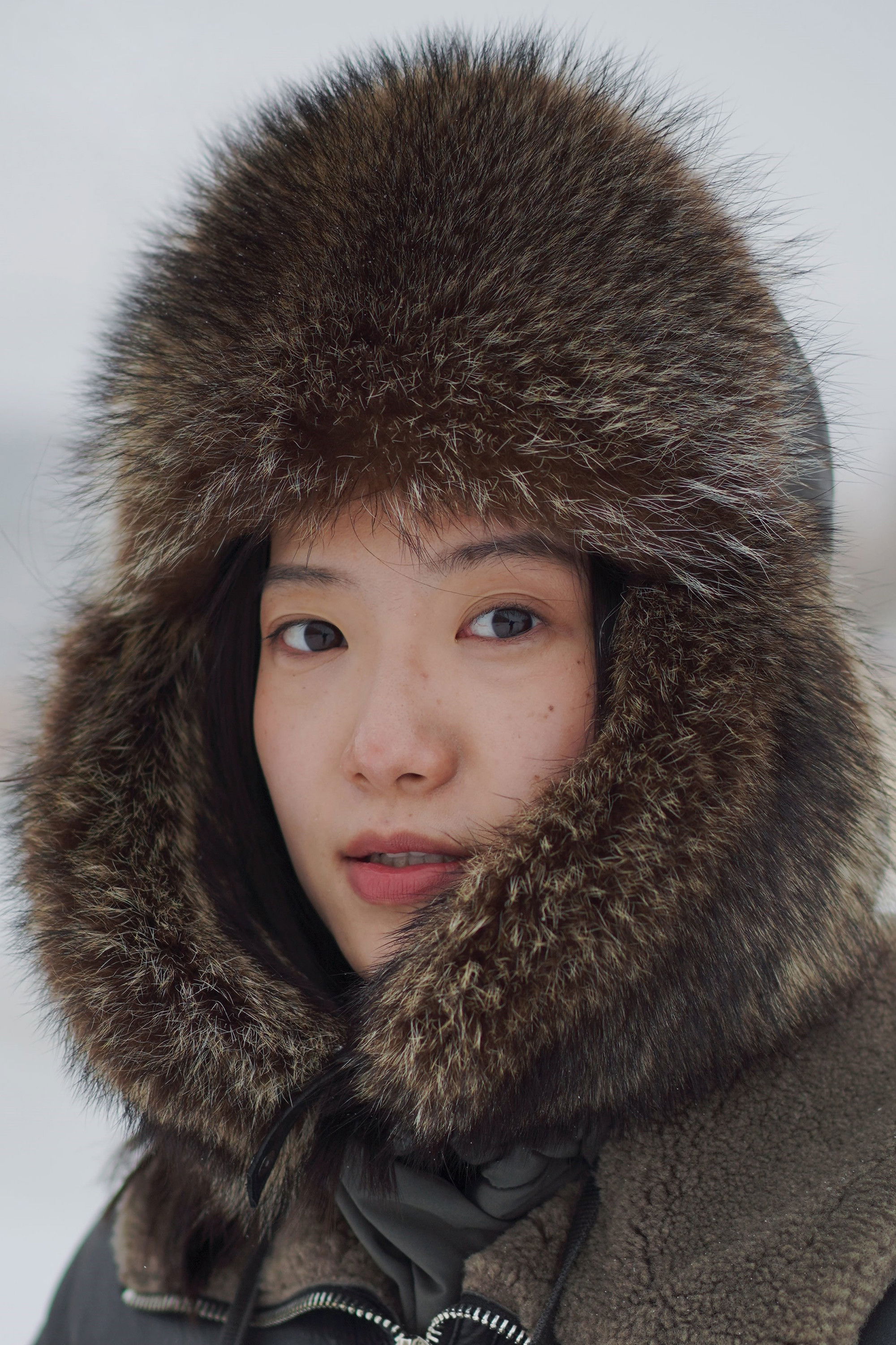 Xiaoxuan Jiang backdrop