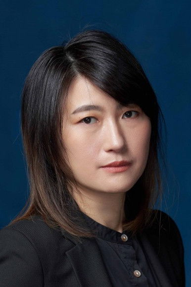 Chang-Yu Ting backdrop