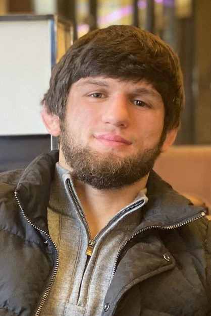 Timur Khizriev backdrop