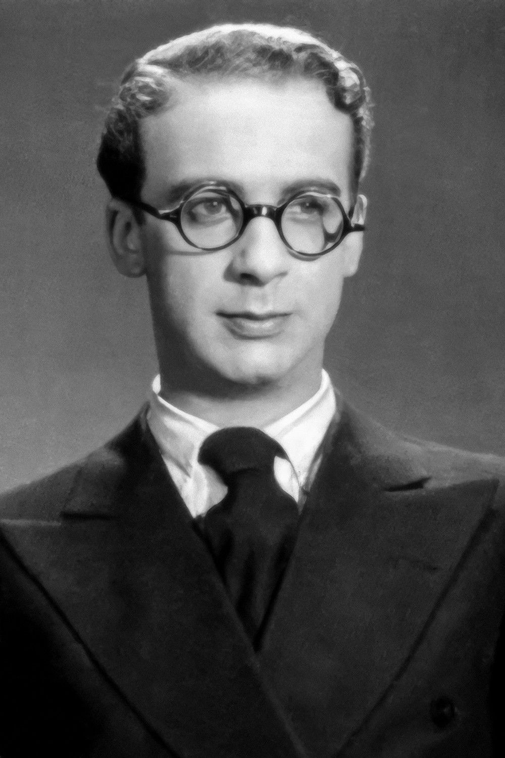 Francisco Ribeiro backdrop