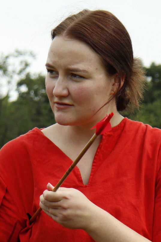 Olivia Pagone backdrop