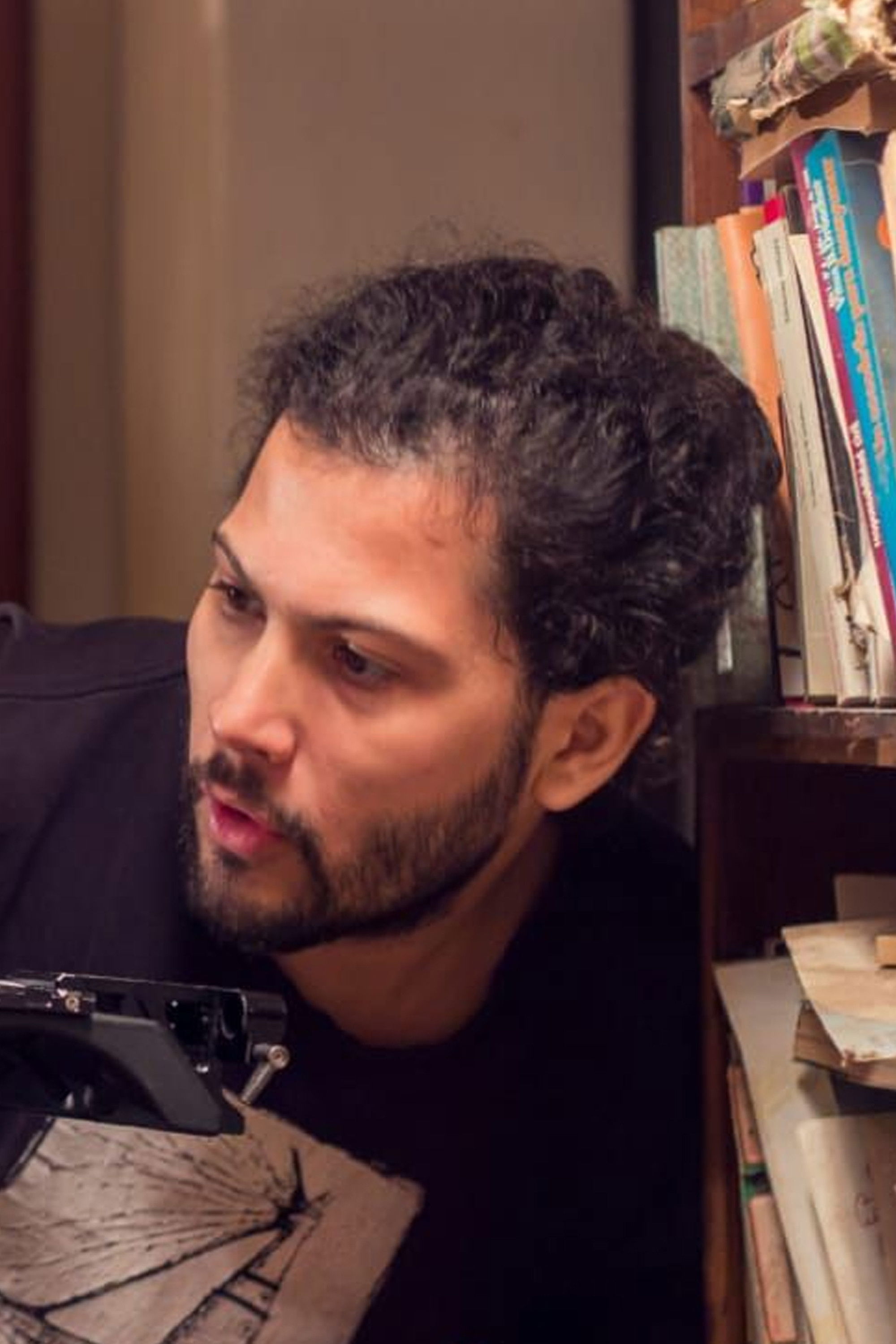 Nahuel Beade backdrop