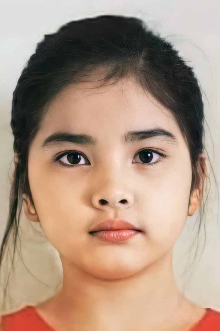 Sophia Reola backdrop