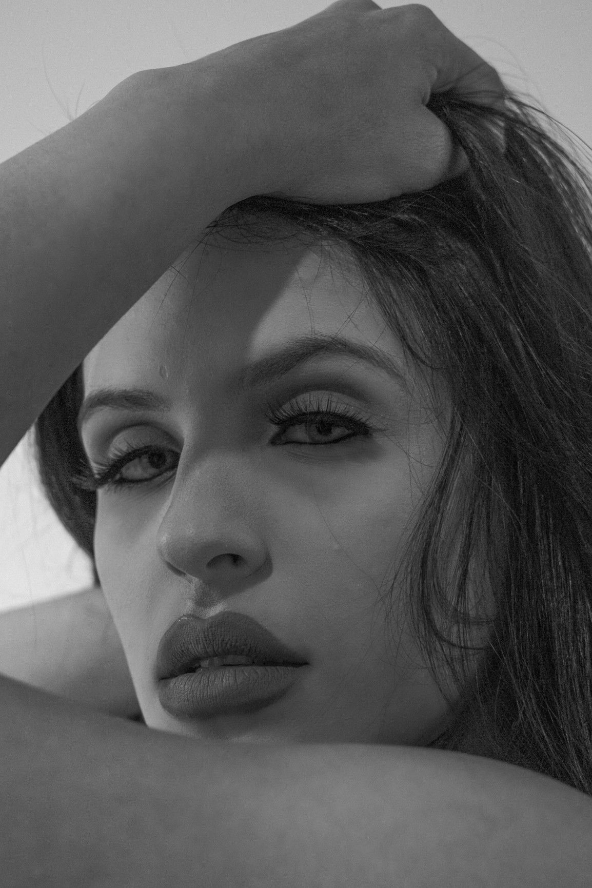 Kênia Souza backdrop