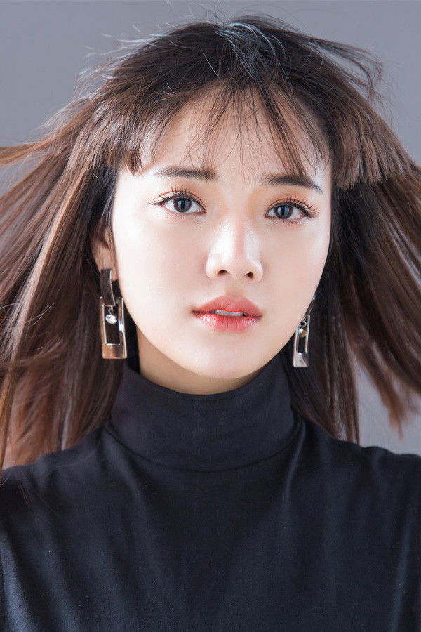 Xiangzi Ding backdrop