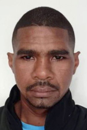 Deivi Julio backdrop