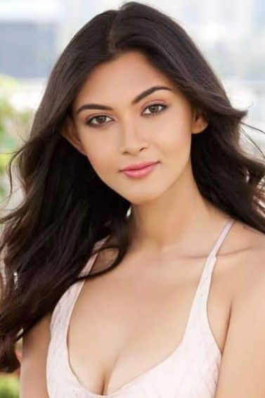 Saborni Ray backdrop