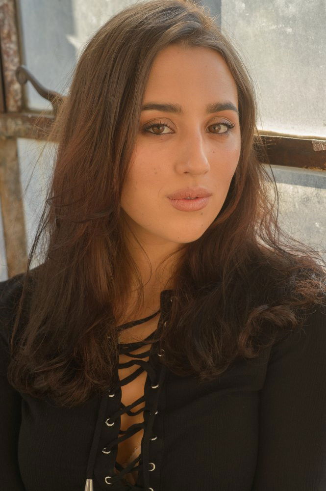 Indiana Tali backdrop