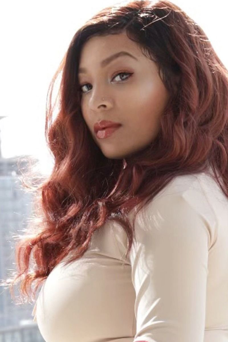 Kara Anderson backdrop