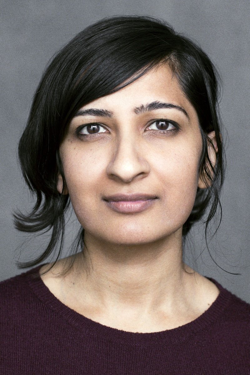 Taj Kandula backdrop