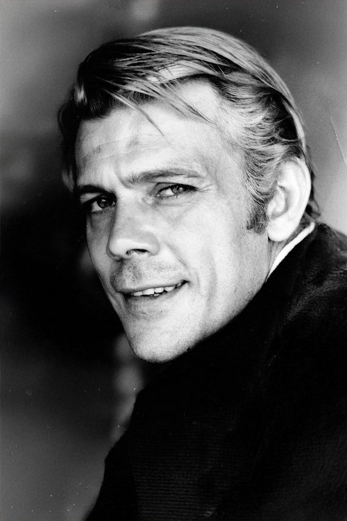 George Ardisson backdrop