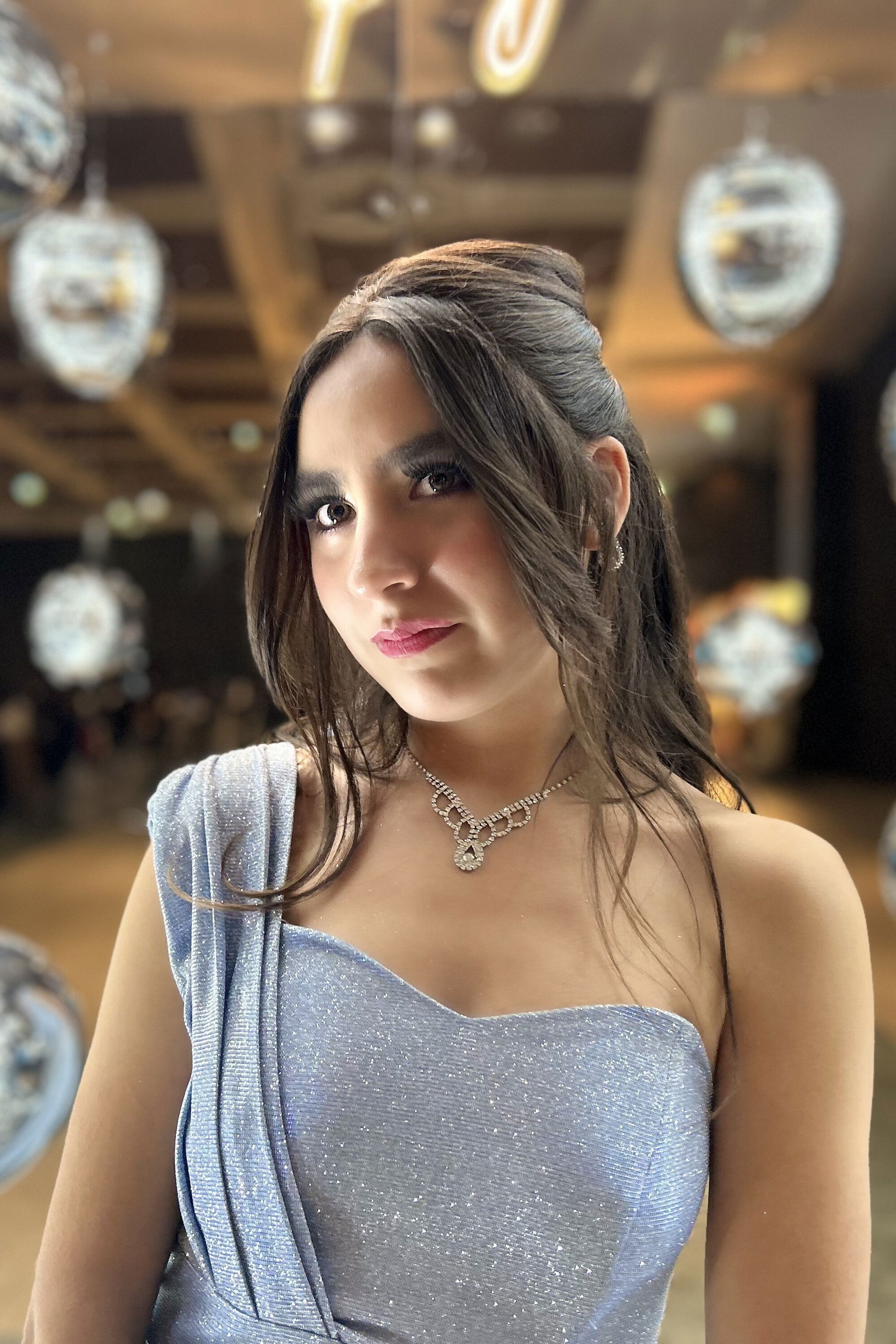 Ana Belén Tapia backdrop