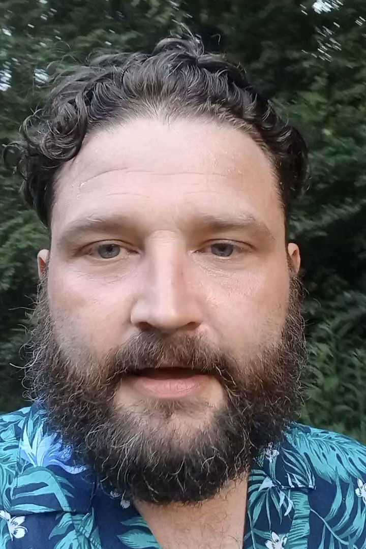 Thomas Connors backdrop