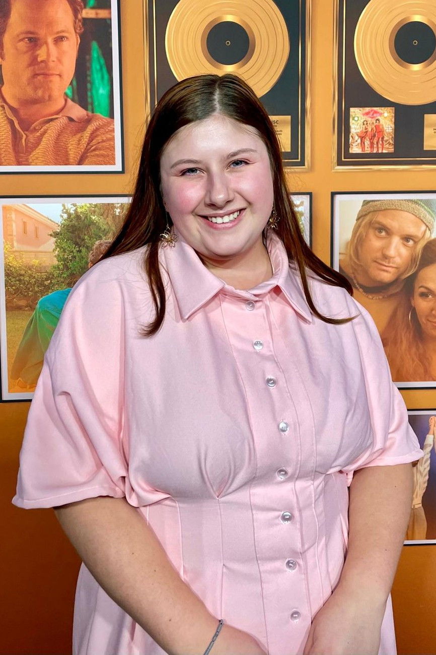 Juliet Ketner backdrop