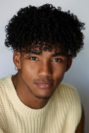 Yainer Ariza backdrop