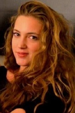 Fadia Dumont backdrop