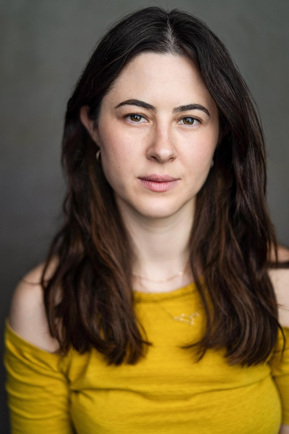 Aliona Baranova backdrop