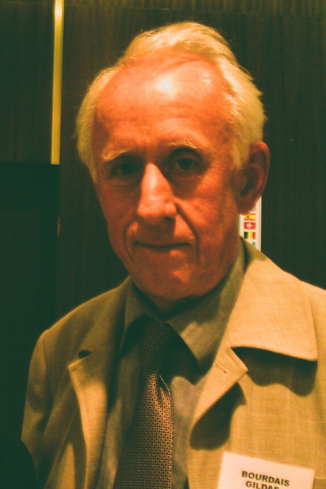 Gidas Bourdais backdrop