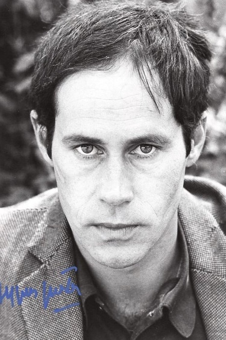 Hugues Quester backdrop