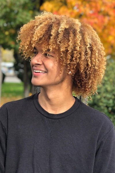 Ismael Gonzalez backdrop